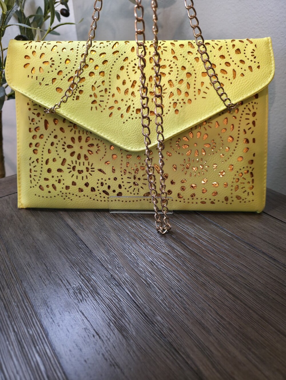 Yellow Laser-Cut Envelope Clutch with Chain Strap - Picture 3 of 5